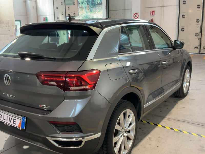 Volkswagen T-Roc 2.0 TDI Active 4Motion 2020 – снимка 8