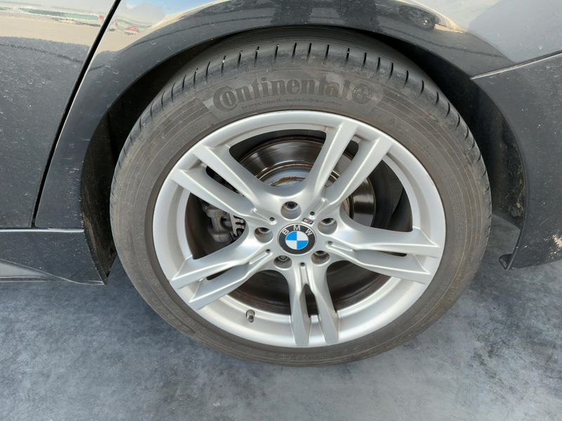 BMW 3er 320d xDrive M Sport 2017 – снимка 18