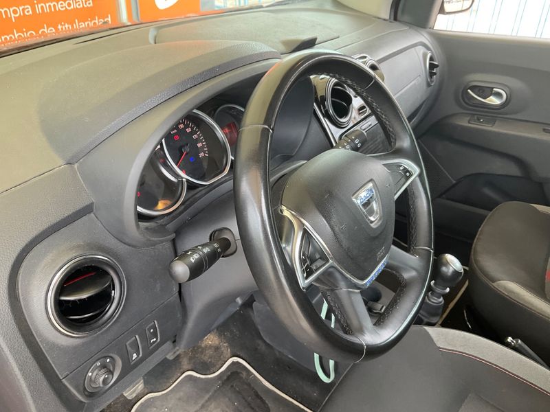 Dacia Lodgy 1.3 TCe SL Xplore 2019 – снимка 28