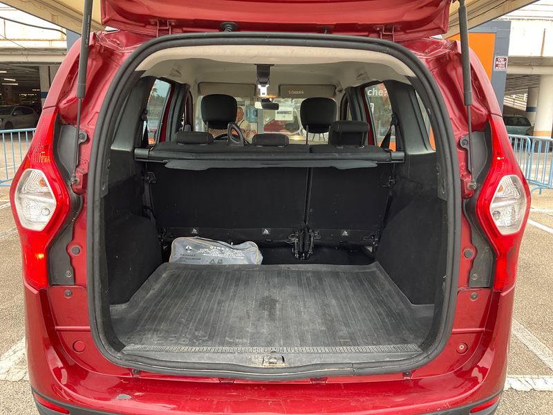 Dacia Lodgy 1.3 TCe SL Xplore 2019 – снимка 15