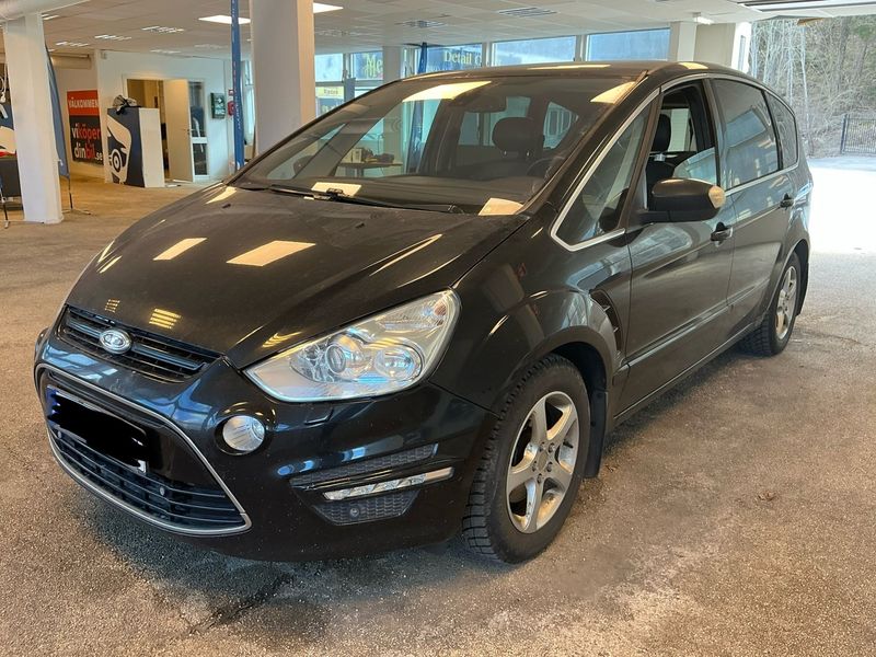 Ford S-Max 2.0 TDCi Titanium 2011 – снимка 1