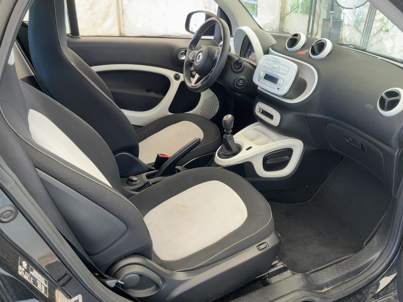 Smart fortwo 0.9 Turbo Basis passion 2016 – снимка 16