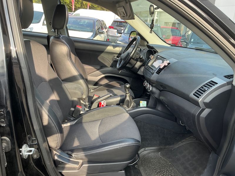 Peugeot 4007 2.2 HDi Premium 2008 – снимка 3