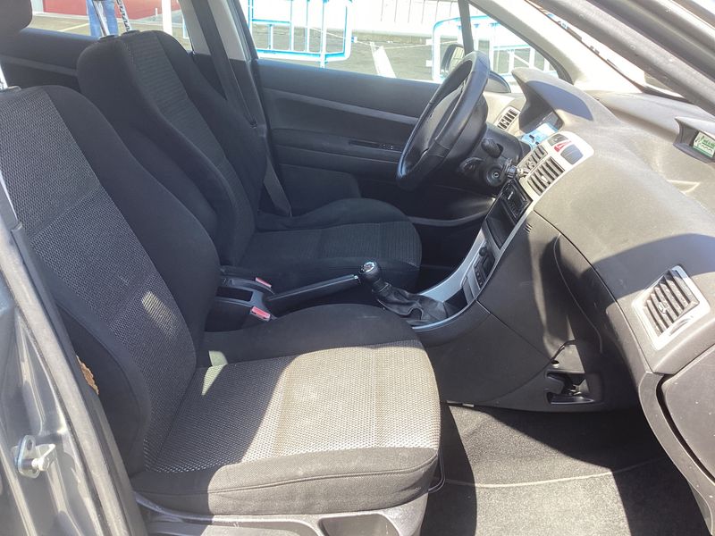 Peugeot 307 1.6 HDi XS+ 2007 – снимка 3