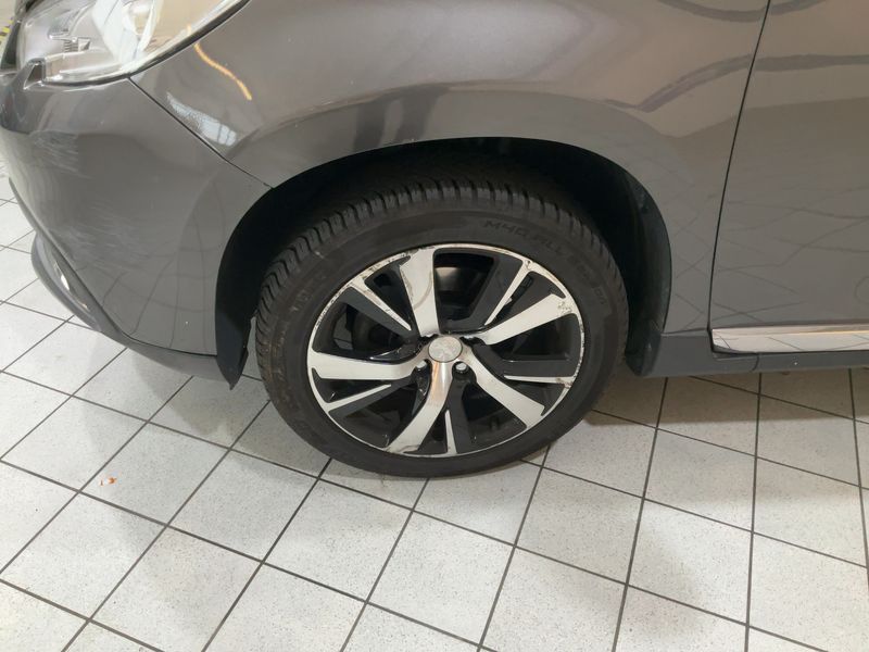Peugeot 2008 1.6 Blue-HDi Allure 2016 – снимка 3