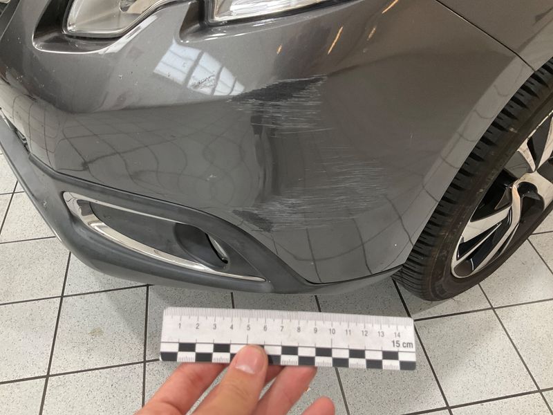 Peugeot 2008 1.6 Blue-HDi Allure 2016 – снимка 38