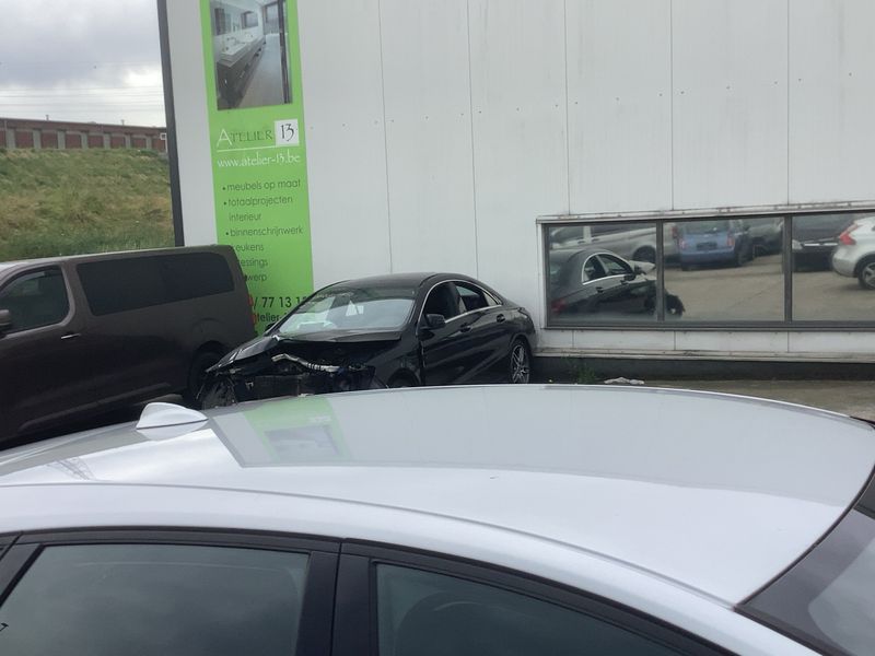 Volvo V40 1.5 Kinetic 2018 – снимка 13
