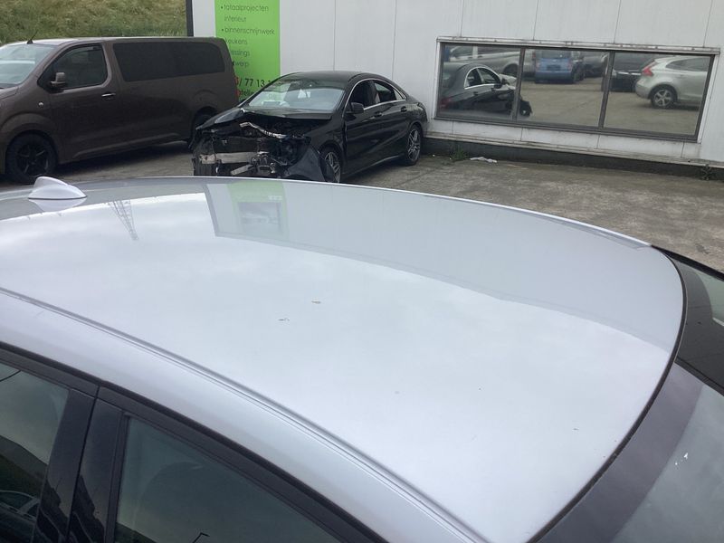 Volvo V40 1.5 Kinetic 2018 – снимка 33