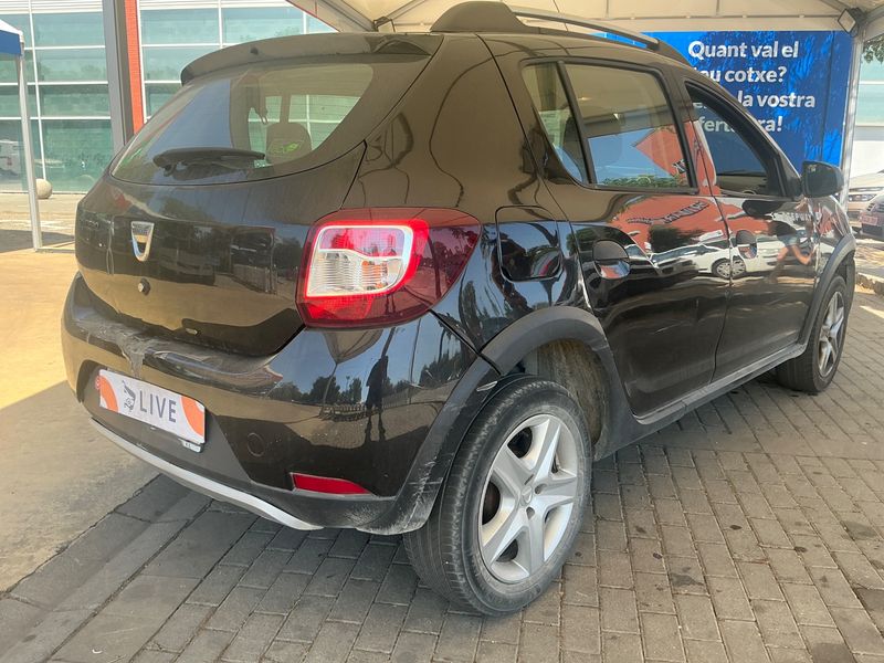 Dacia Sandero 0.9 TCe Stepway 2015 – снимка 2