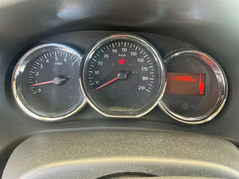 Dacia Sandero 0.9 TCe Stepway 2015 – снимка 4