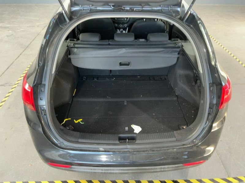Kia cee'd 1.6 GDI SW Active 2017 – снимка 15