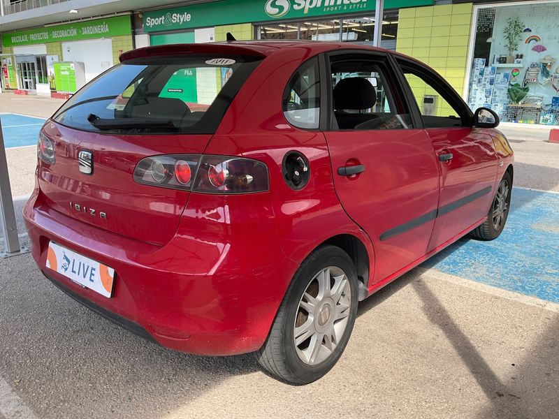 Seat Ibiza 1.4 TDI Hit 2007 – снимка 2