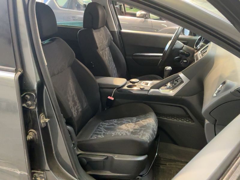 Peugeot 3008 2.0 HDi Premium Pack 2011 – снимка 16