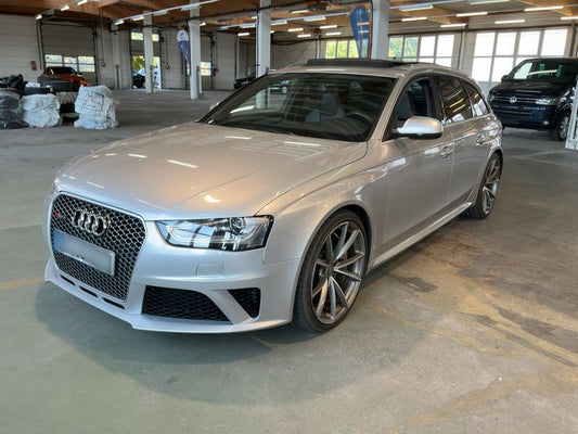 Audi RS 4 4.2 V8 FSI quattro 2013 – снимка 1