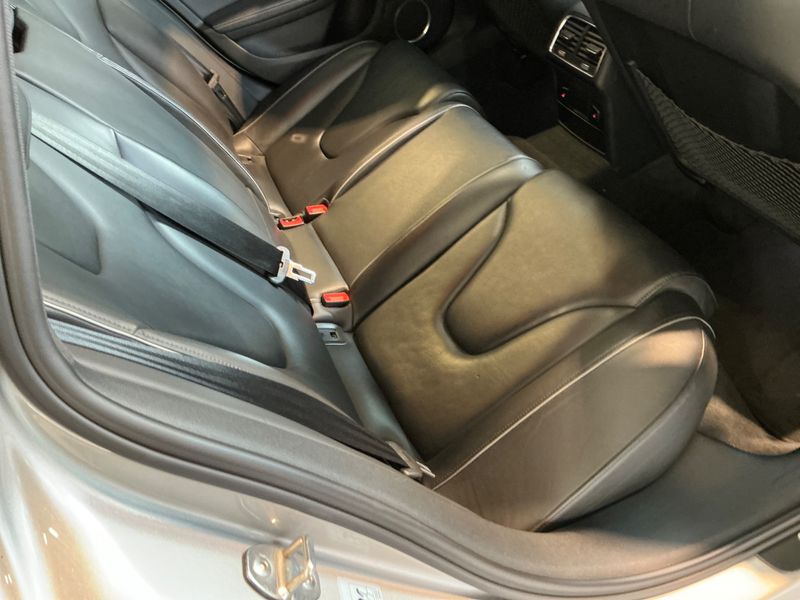 Audi RS 4 4.2 V8 FSI quattro 2013 – снимка 22