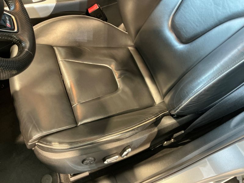 Audi RS 4 4.2 V8 FSI quattro 2013 – снимка 24