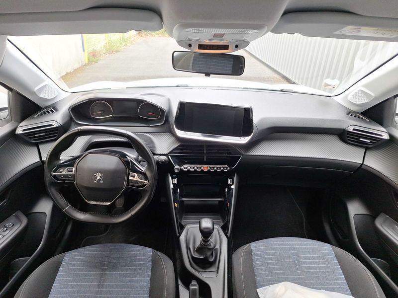 Peugeot 208 1.5 Blue-HDi Premium 2021 – снимка 11