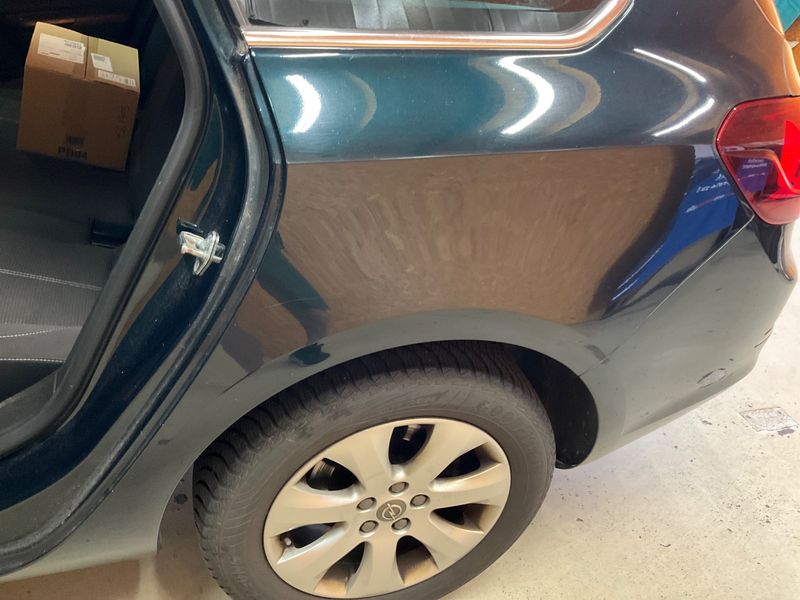 Opel Astra 1.4 Turbo Exklusiv 2015 – снимка 46