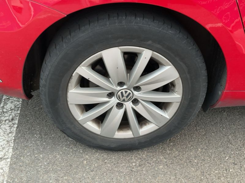 Volkswagen Passat 2.0 TDI Advance BlueMotion Tech 2014 – снимка 19