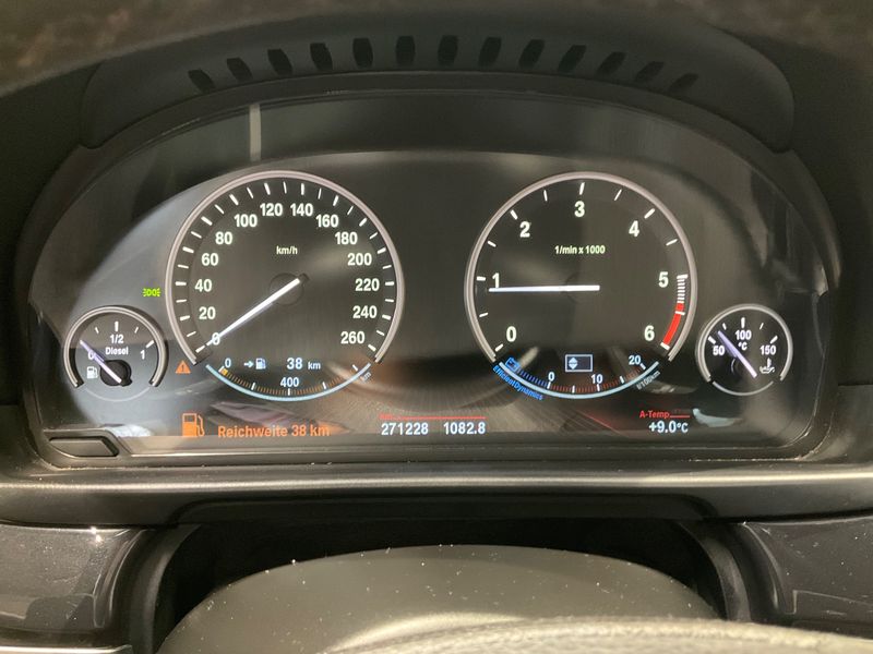 BMW 5er 525d 2012 – снимка 13