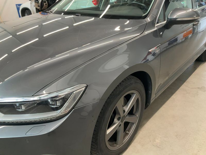 Volkswagen Passat 2.0 TDI Comfortline 4Motion BlueMotion Tech 2015 – снимка 2