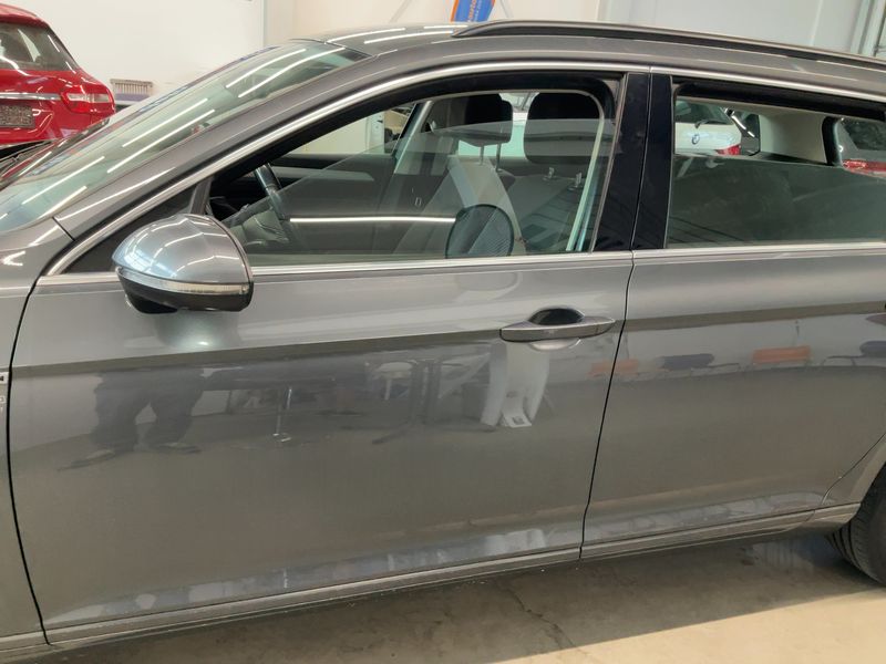 Volkswagen Passat 2.0 TDI Comfortline 4Motion BlueMotion Tech 2015 – снимка 4