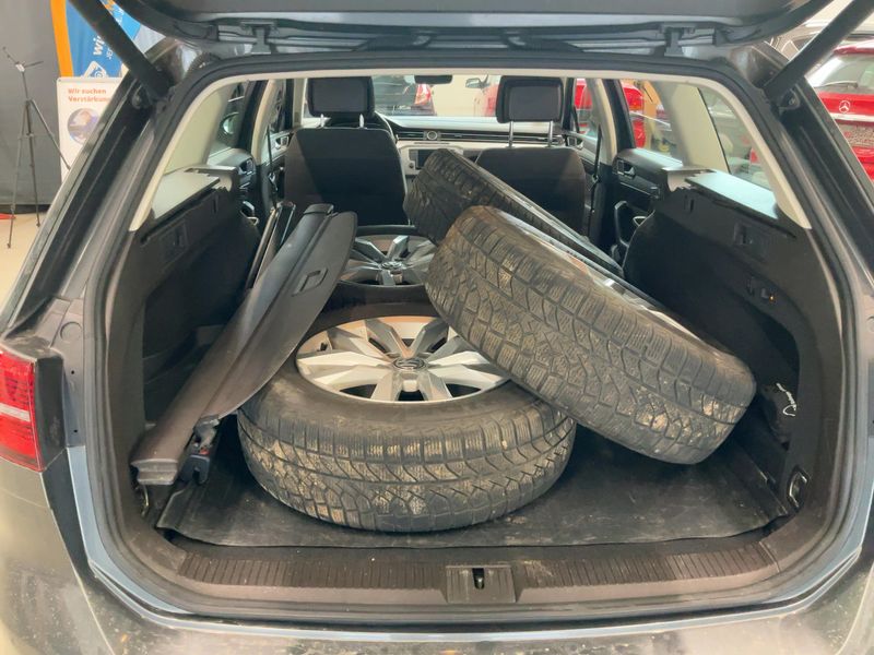 Volkswagen Passat 2.0 TDI Comfortline 4Motion BlueMotion Tech 2015 – снимка 16