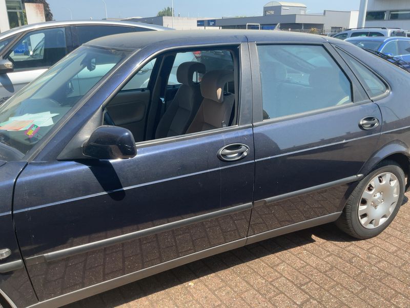 Saab 9-3 2.0 T SE 2002 – снимка 4