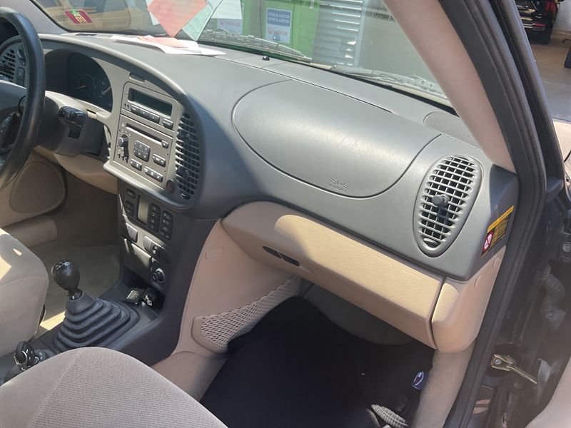 Saab 9-3 2.0 T SE 2002 – снимка 34