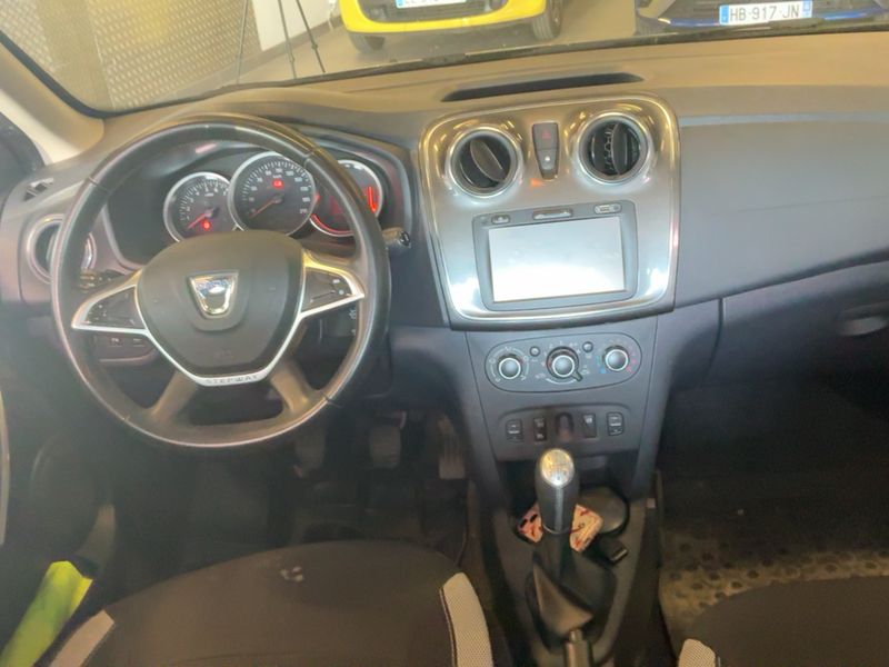 Dacia Sandero 1.5 dCi Stepway 2017 – снимка 17