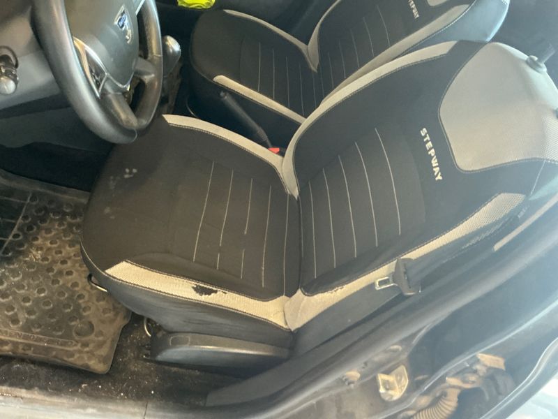 Dacia Sandero 1.5 dCi Stepway 2017 – снимка 27