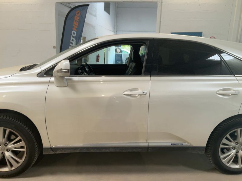 Lexus RX-Serie RX 450h Pack 4WD 2010 – снимка 4