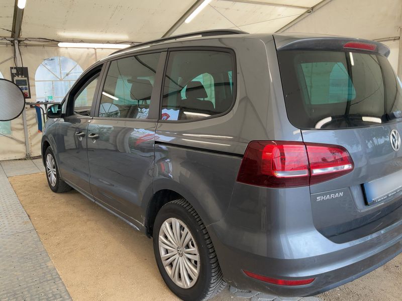 Volkswagen Sharan 2.0 TDI Trendline BlueMotion Tech 2015 – снимка 6