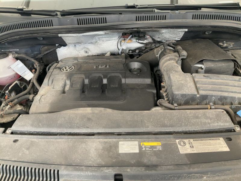 Volkswagen Sharan 2.0 TDI Trendline BlueMotion Tech 2015 – снимка 28