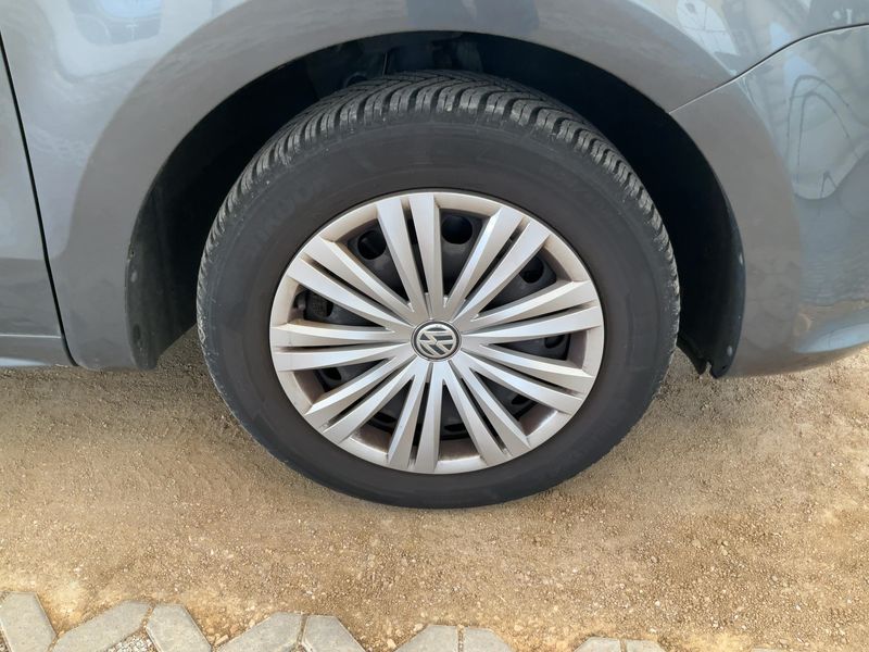 Volkswagen Sharan 2.0 TDI Trendline BlueMotion Tech 2015 – снимка 11