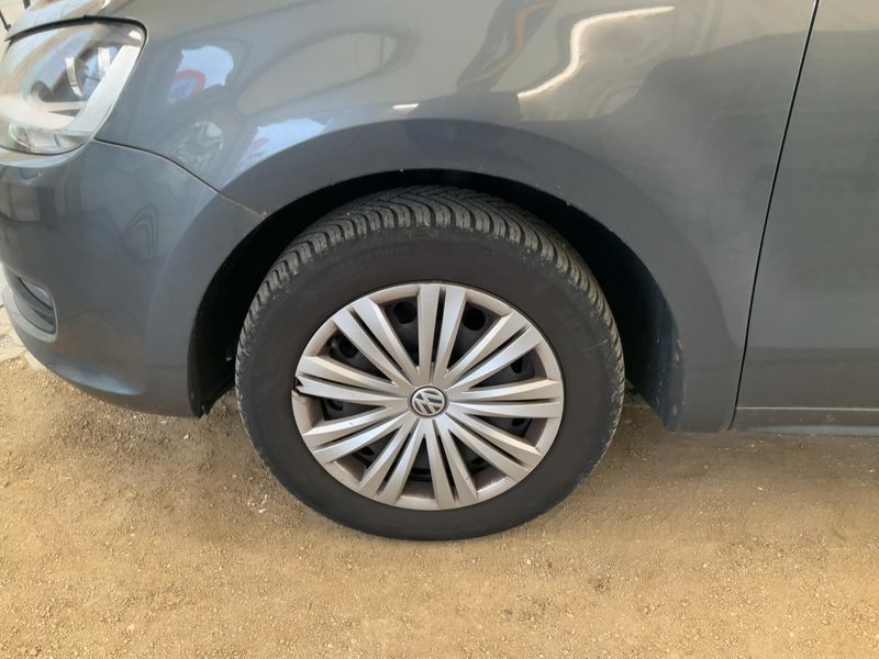 Volkswagen Sharan 2.0 TDI Trendline BlueMotion Tech 2015 – снимка 3