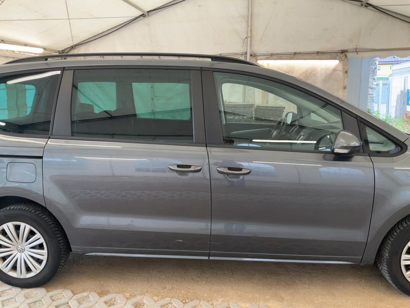 Volkswagen Sharan 2.0 TDI Trendline BlueMotion Tech 2015 – снимка 10