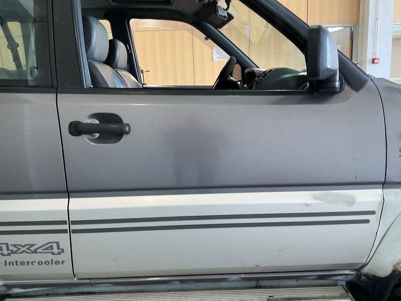 Nissan Terrano 2.7 Turbodiesel Avenue 1997 – снимка 26
