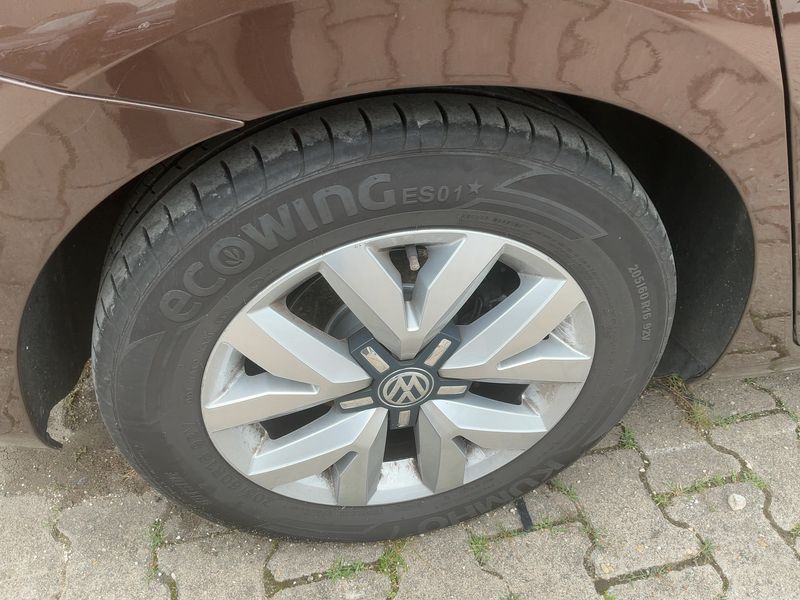 Volkswagen Touran 1.6 TDI Comfortline BlueMotion Tech 2017 – снимка 18