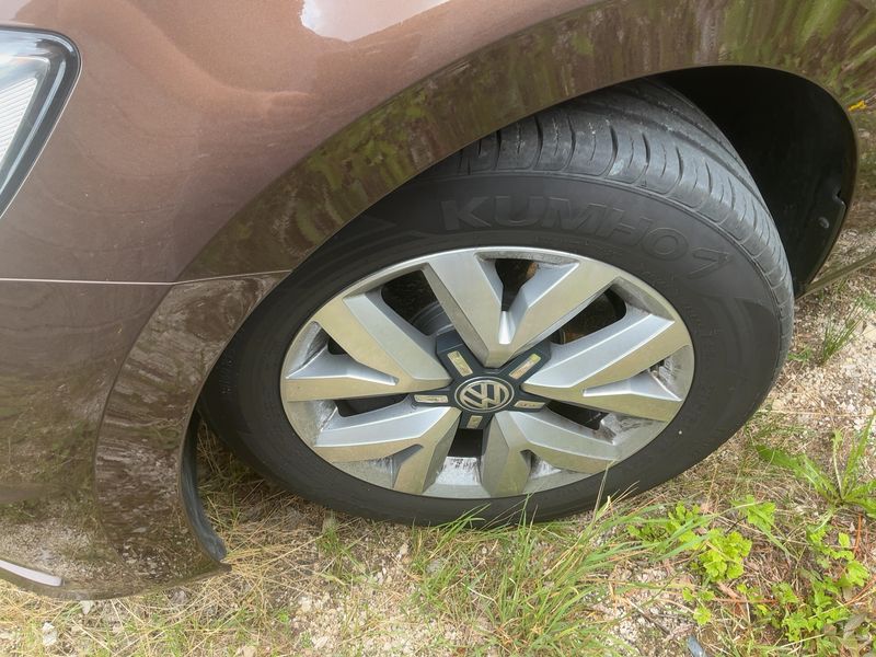 Volkswagen Touran 1.6 TDI Comfortline BlueMotion Tech 2017 – снимка 16