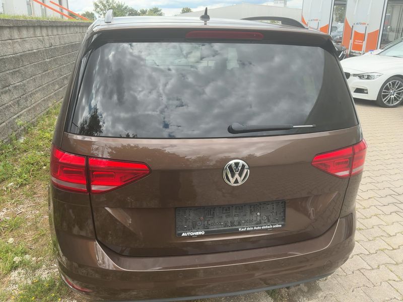 Volkswagen Touran 1.6 TDI Comfortline BlueMotion Tech 2017 – снимка 5