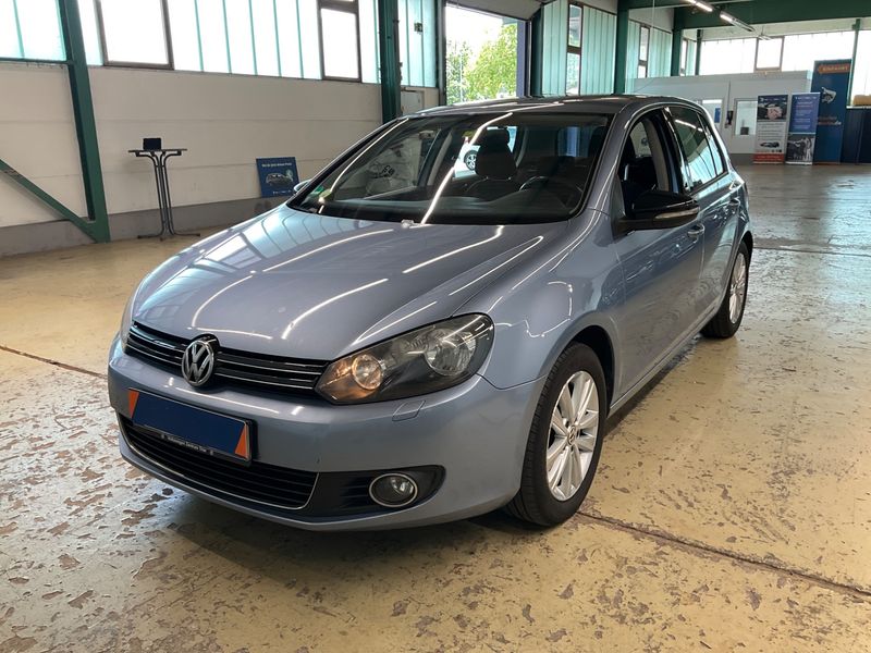 Volkswagen Golf VI 1.6 TDI Style BlueMotion Tech 2011