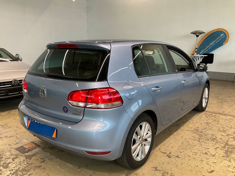 Volkswagen Golf VI 1.6 TDI Style BlueMotion Tech 2011 – снимка 2