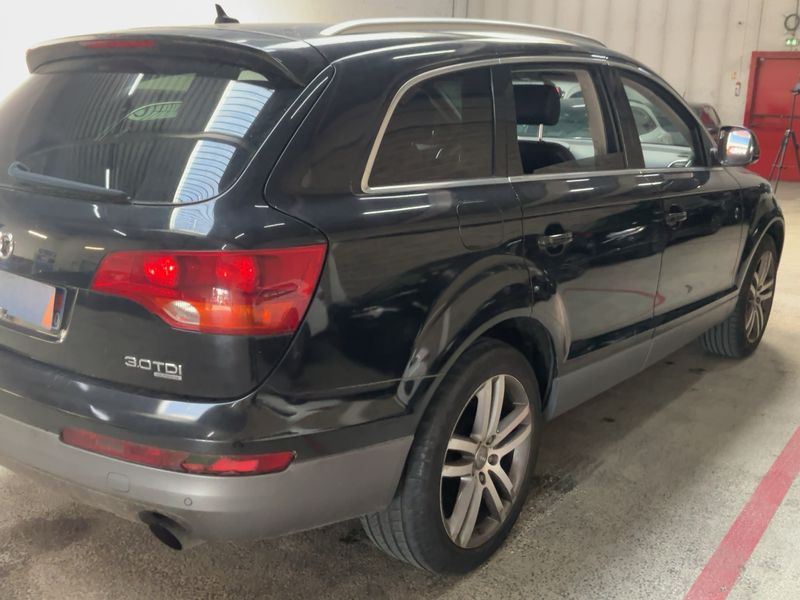Audi Q7 3.0 V6 TDI quattro 2007 – снимка 8