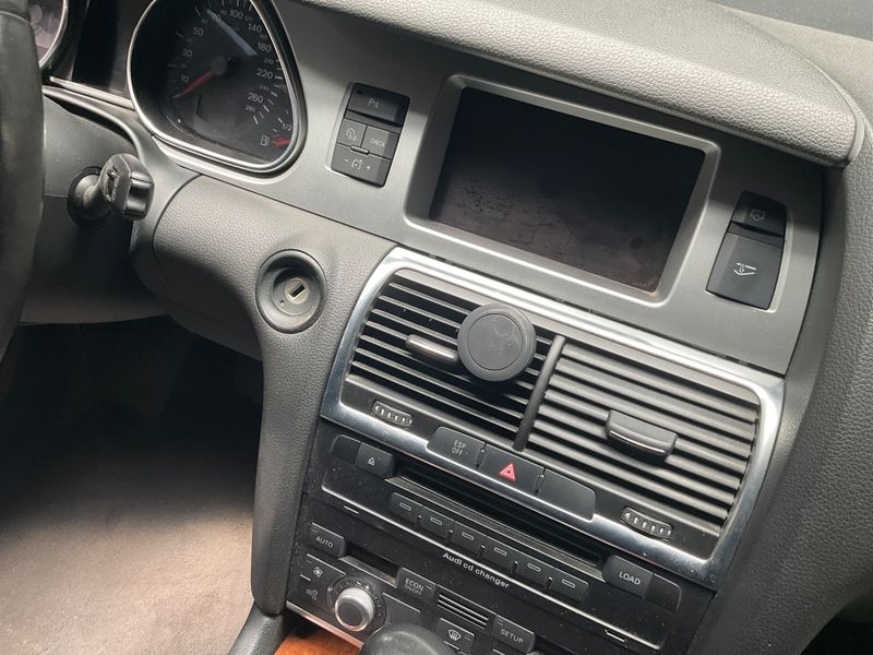 Audi Q7 3.0 V6 TDI quattro 2007 – снимка 37
