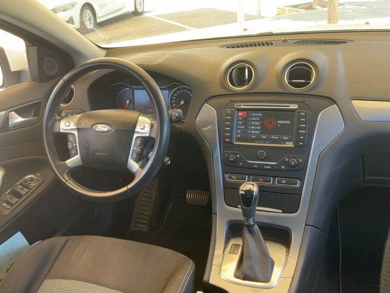 Ford Mondeo 2.0 TDCi Trend 2013 – снимка 17
