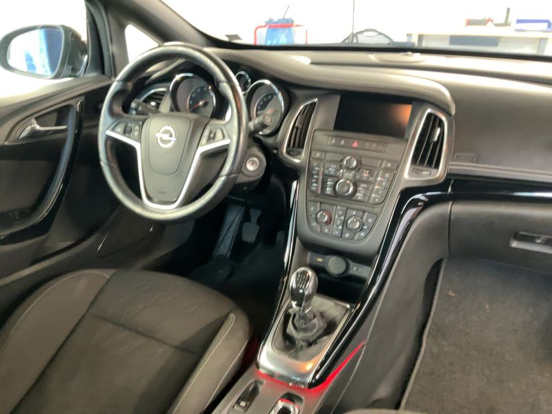 Opel Cascada 1.4 Turbo Edition 2015 – снимка 18