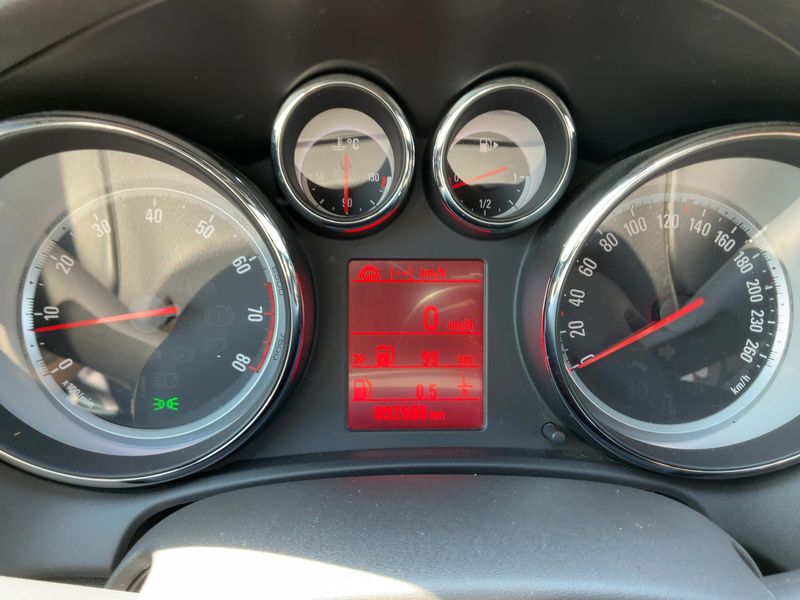 Opel Cascada 1.4 Turbo Edition 2015 – снимка 19