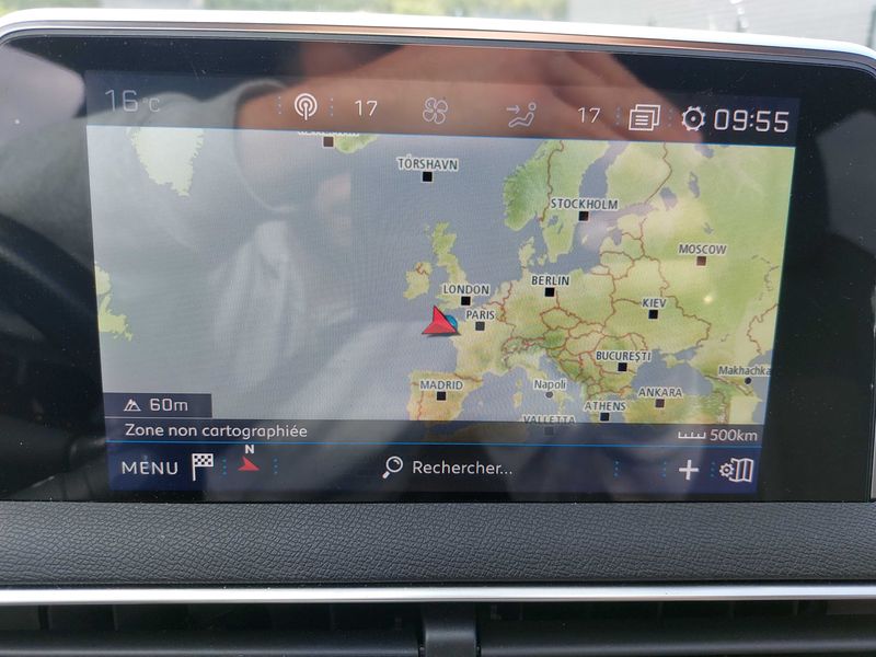 Peugeot 3008 2.0 Blue-HDi GT Line 2018 – снимка 13