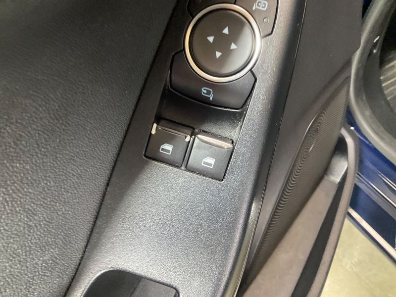 Ford Fiesta 1.1 Cool&Connect 2017 – снимка 22